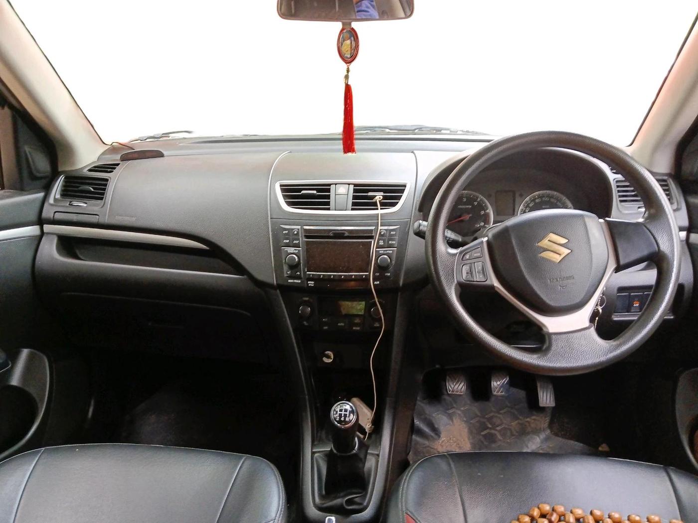 2014 Maruti Swift ZDI, Diesel, Manual, 1,25,246 km, interior