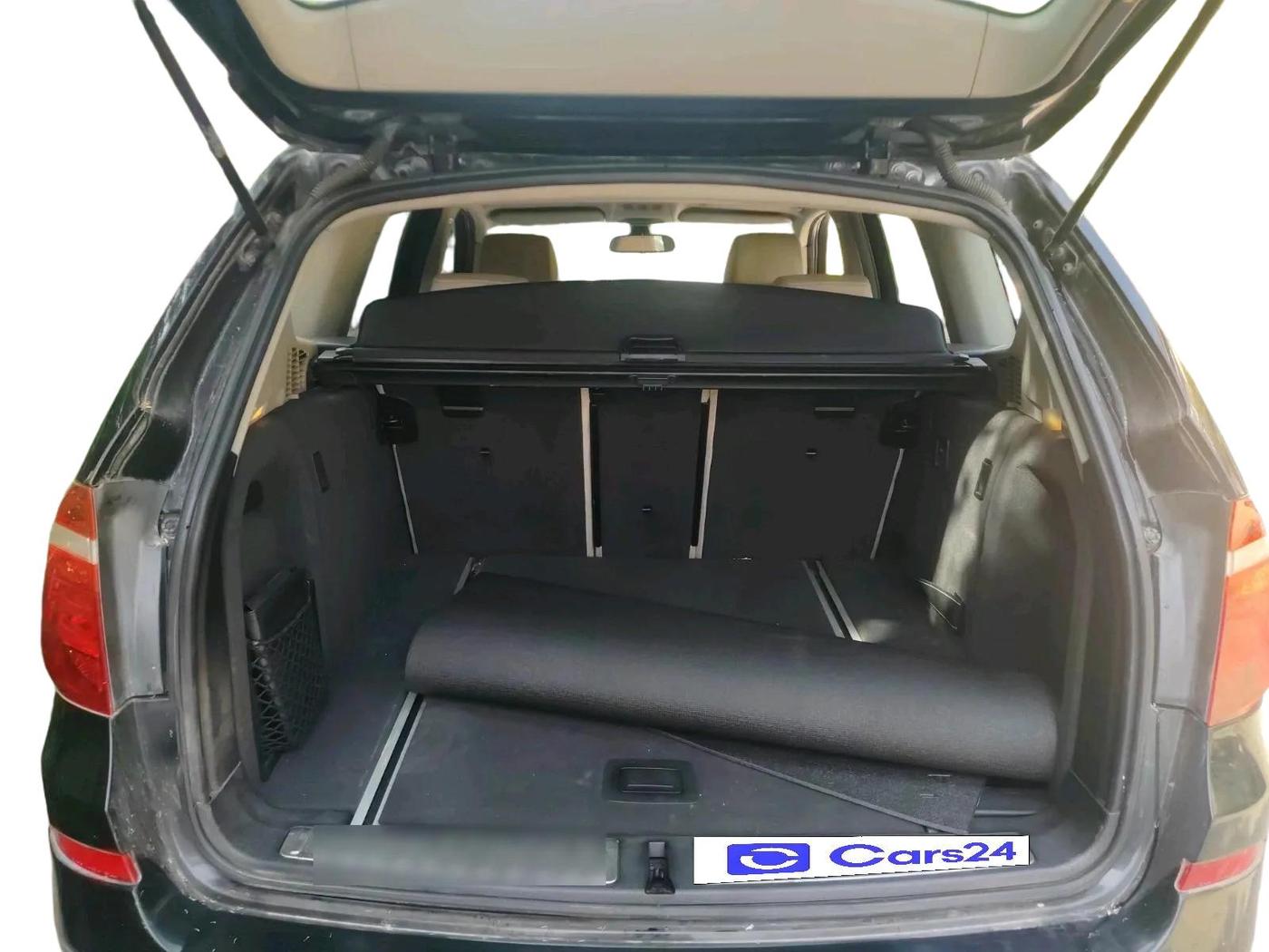 2012 BMW X3 XDRIVE 20D, Diesel, Automatic, 1,22,718 km, exterior
