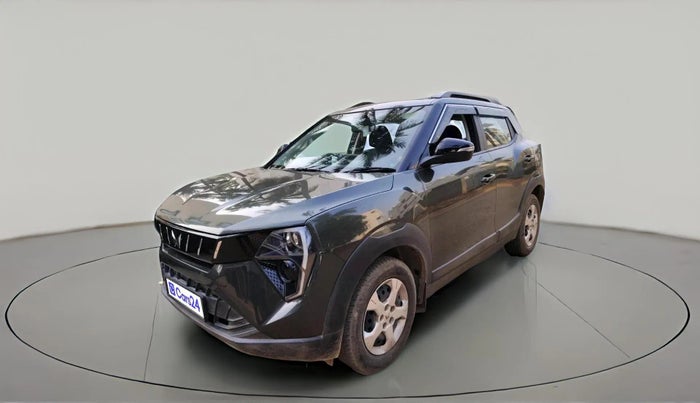 2024 Mahindra XUV 3XO MX3 1.2 L TCMPFi, Petrol, Manual, 17,130 km, exterior