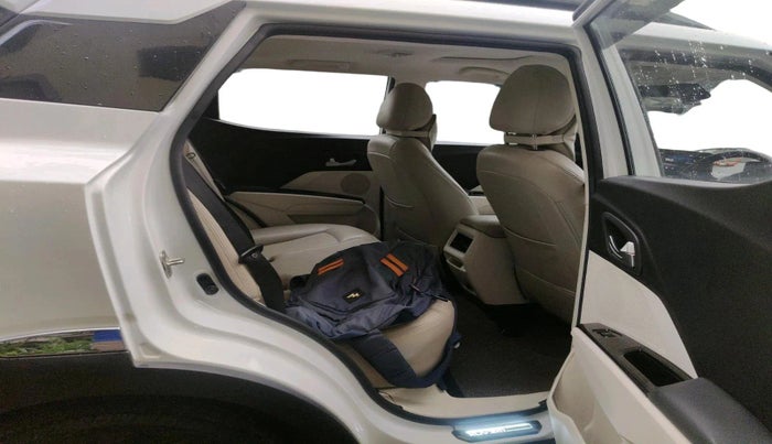 2024 Mahindra XUV 3XO AX5L 1.2 TGDi AT, Petrol, Automatic, 20,163 km, interior