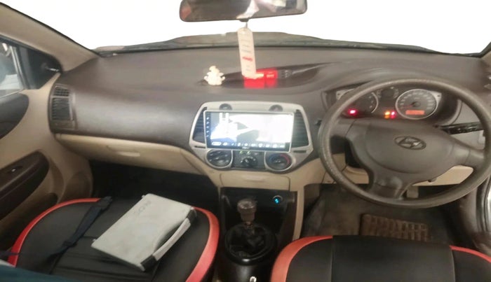 2009 Hyundai i20 MAGNA 1.2, Petrol, Manual, 1,08,078 km, interior