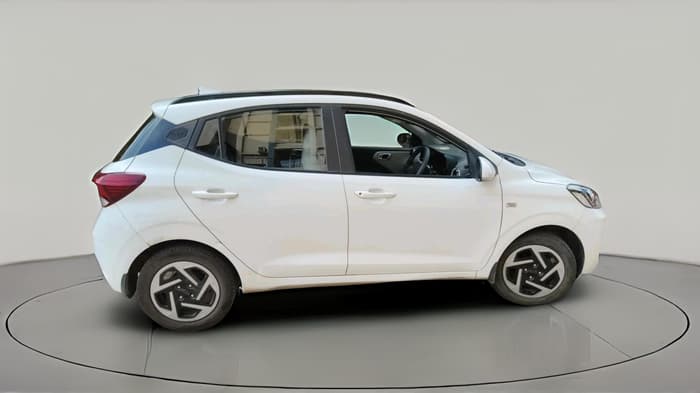 2023 Hyundai GRAND I10 NIOS SPORTZ AMT 1.2 KAPPA VTVT, Petrol, Automatic, 30,036 km, exterior