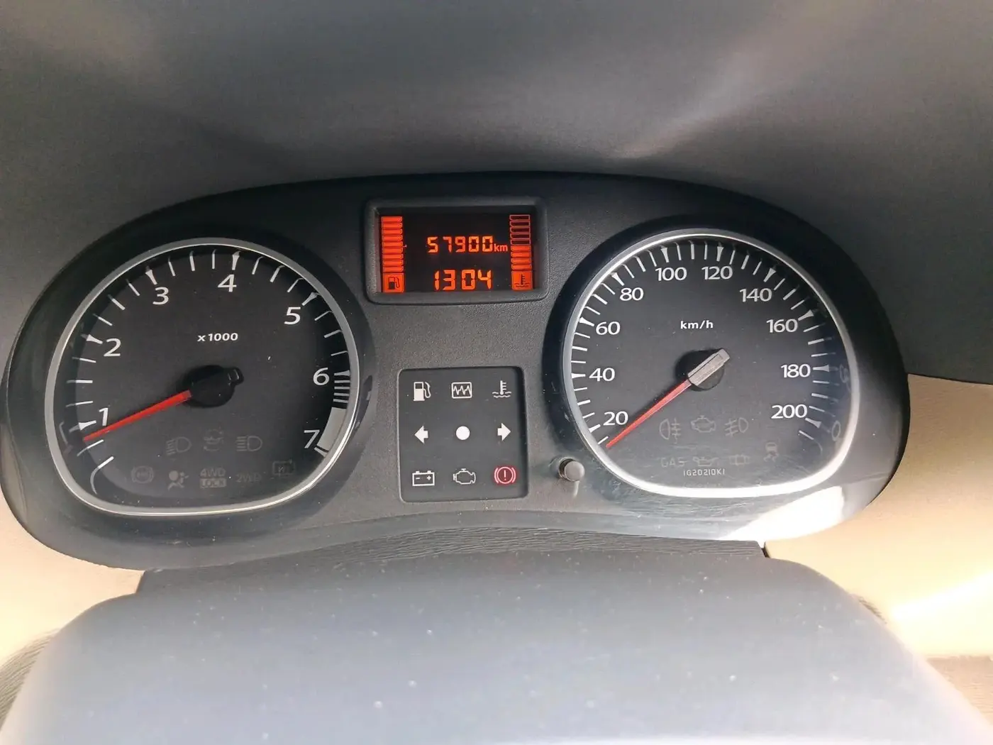 2014 Renault Duster RXL PETROL, Petrol, Manual, 57,900 km, interior