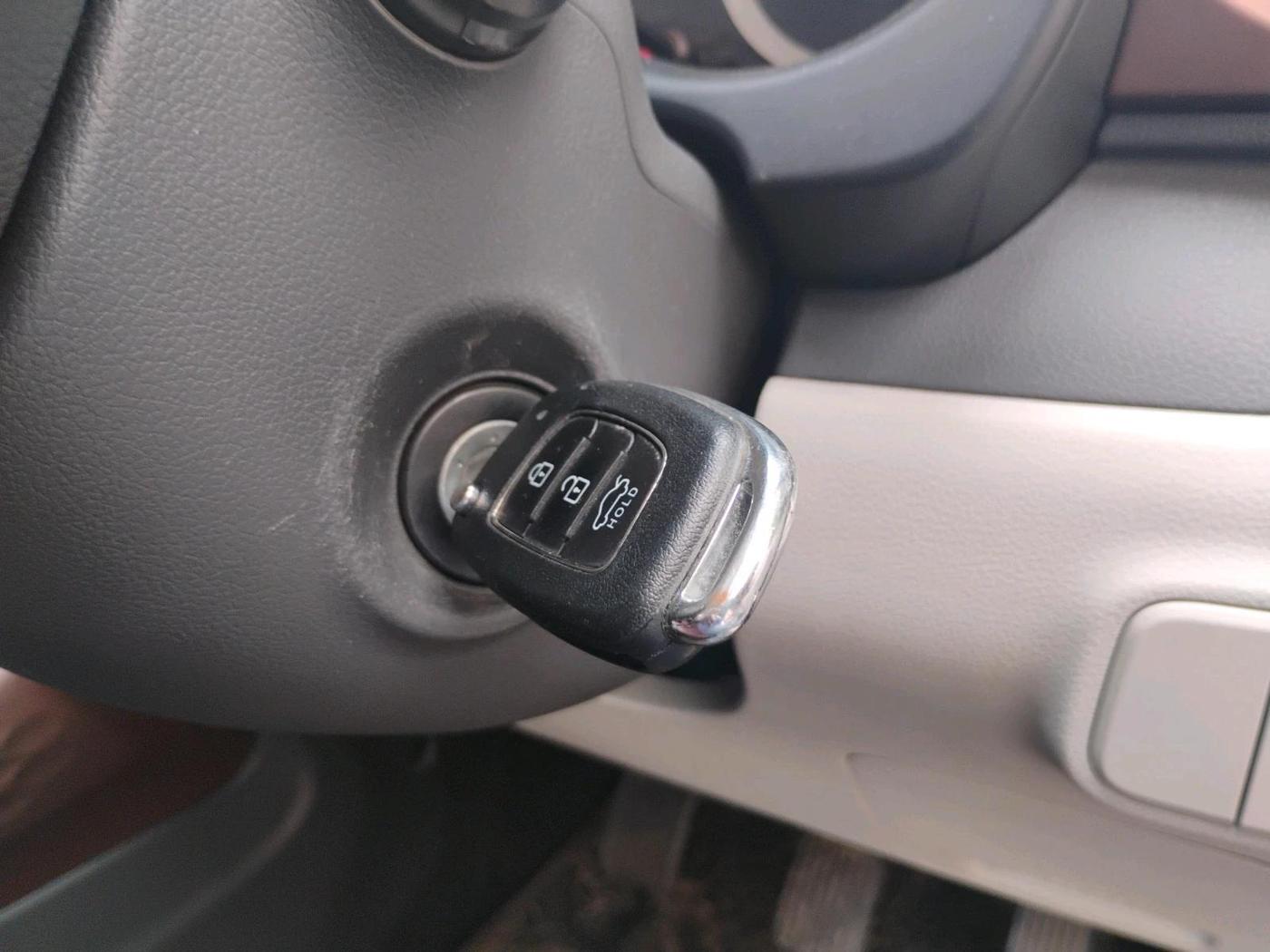 2022 Hyundai AURA S 1.2 CNG, CNG, Manual, 41,040 km, interior