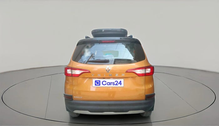 2024 Renault TRIBER RXZ AMT, Petrol, Automatic, 17,787 km, exterior