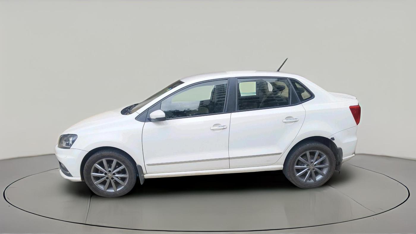 2019 Volkswagen Ameo HIGHLINE PLUS 1.5L AT 16 ALLOY, Diesel, Automatic, 1,03,577 km, exterior