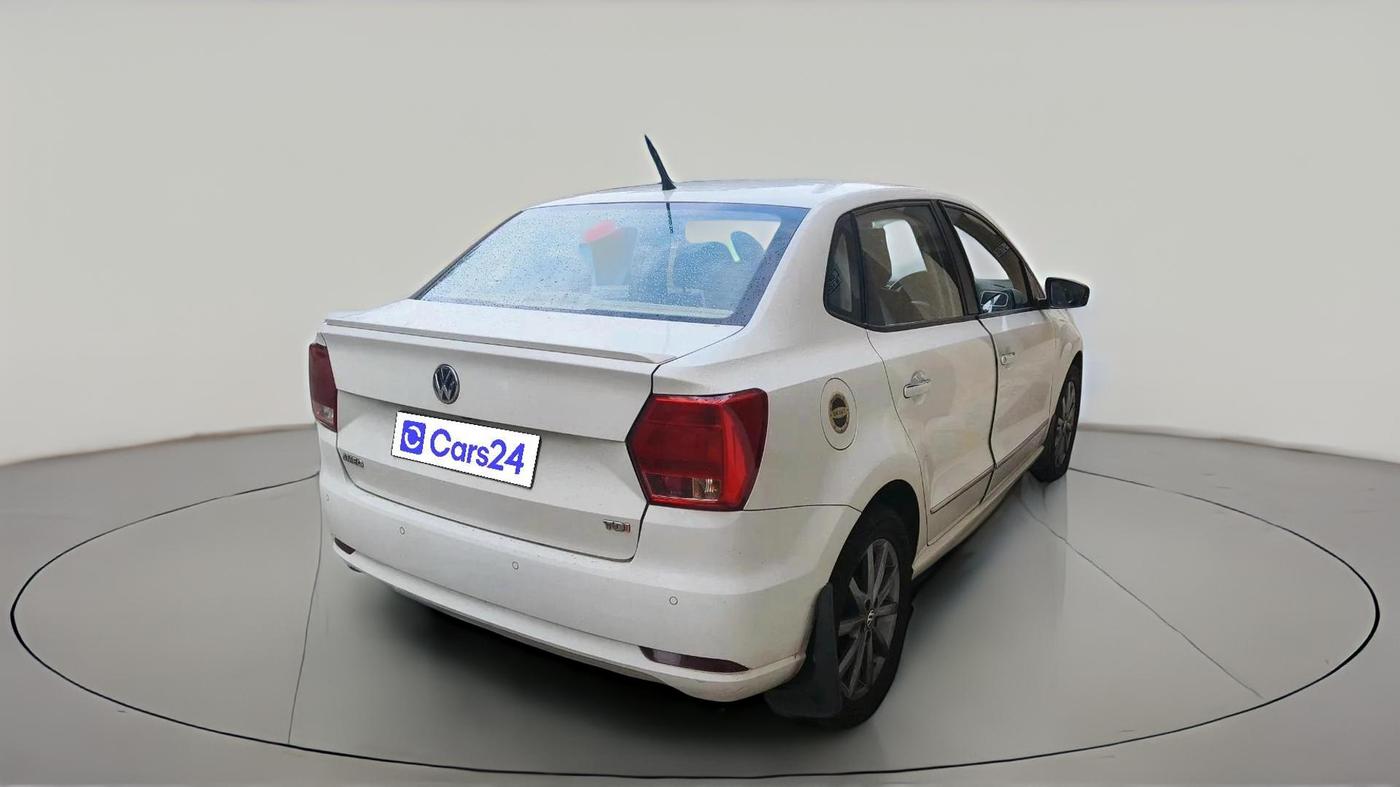 2019 Volkswagen Ameo HIGHLINE PLUS 1.5L AT 16 ALLOY, Diesel, Automatic, 1,03,577 km, exterior