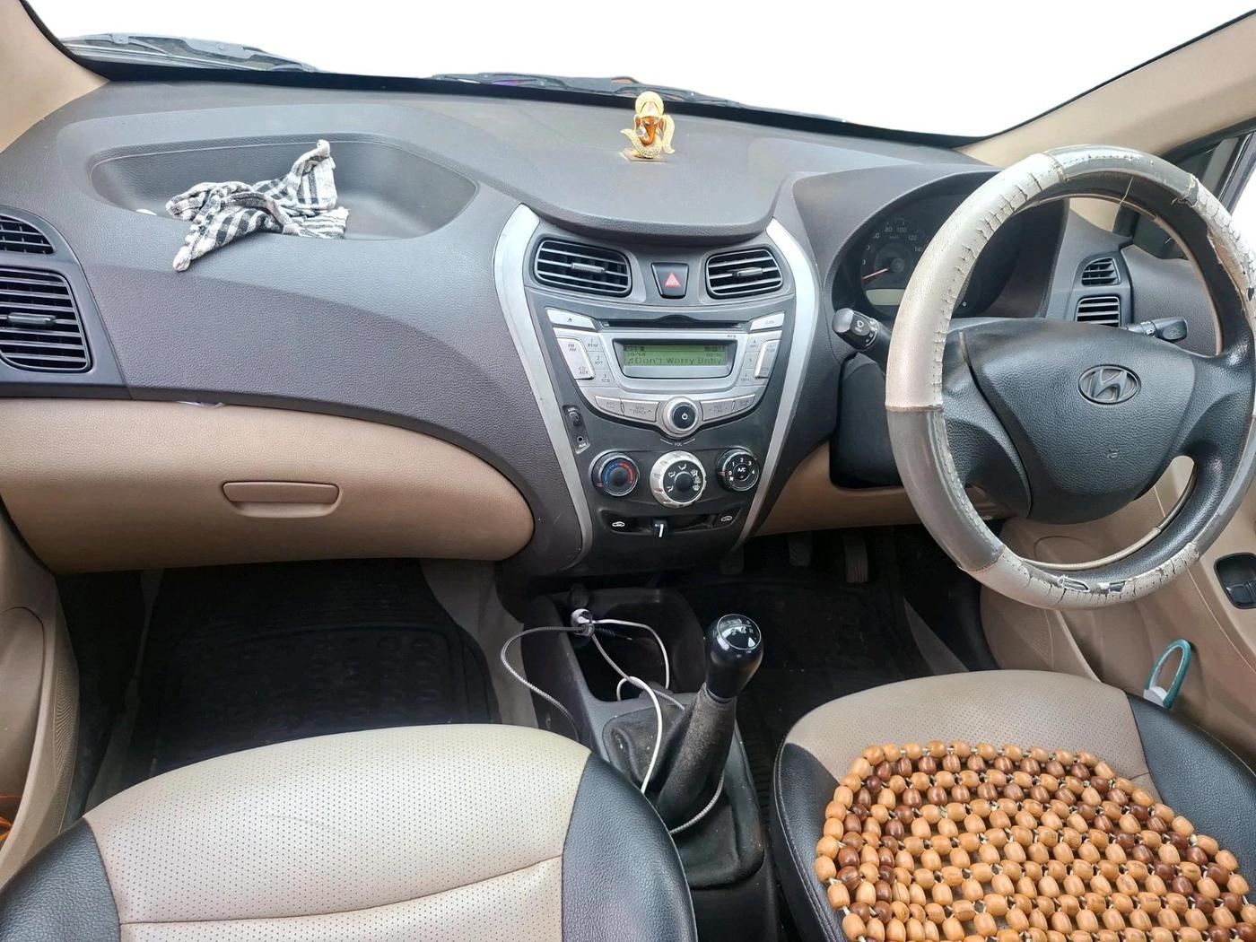 2015 Hyundai Eon ERA +, Petrol, Manual, 93,579 km, interior