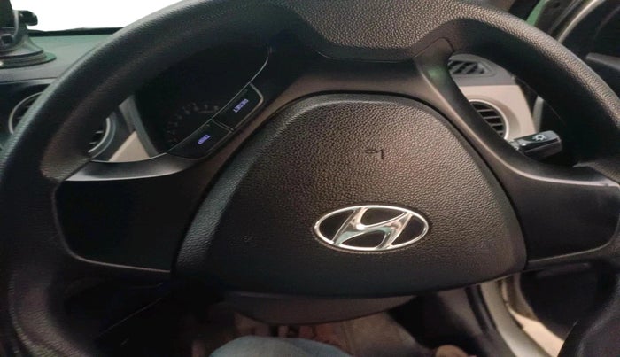 2014 Hyundai Grand i10 SPORTZ 1.2 KAPPA VTVT, Petrol, Manual, 70,406 km, interior