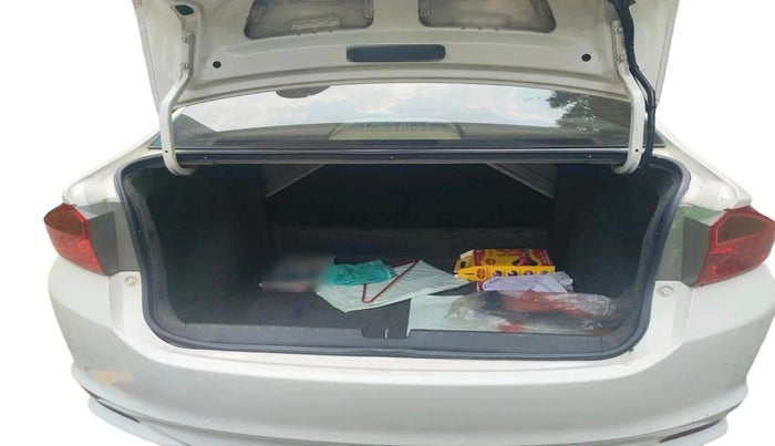 2014 Honda City 1.5L I-DTEC V, Diesel, Manual, 2,13,834 km, exterior