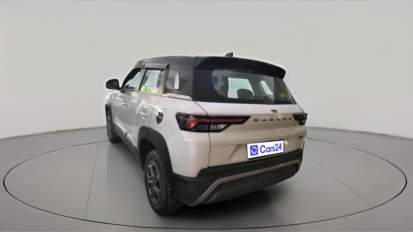 2022 Maruti BREZZA VXI SMART HYBRID, Petrol, Manual, 33,253 km, exterior