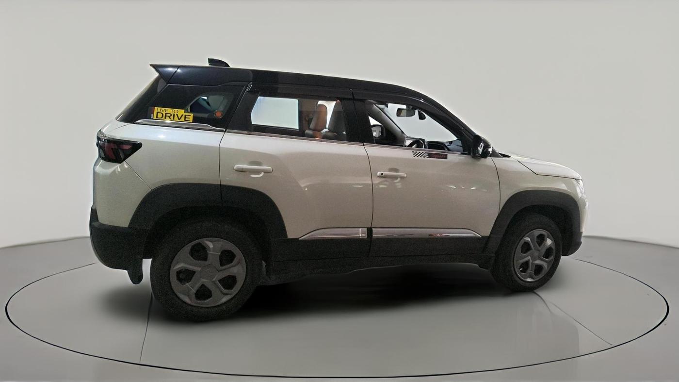 2022 Maruti BREZZA VXI SMART HYBRID, Petrol, Manual, 33,253 km, exterior