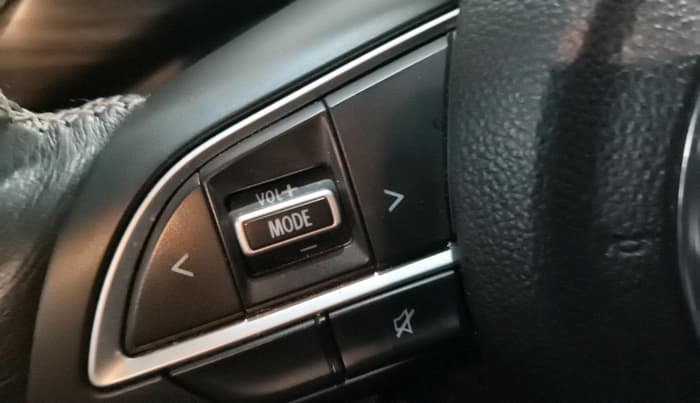 2022 Maruti BREZZA VXI SMART HYBRID, Petrol, Manual, 33,253 km, interior