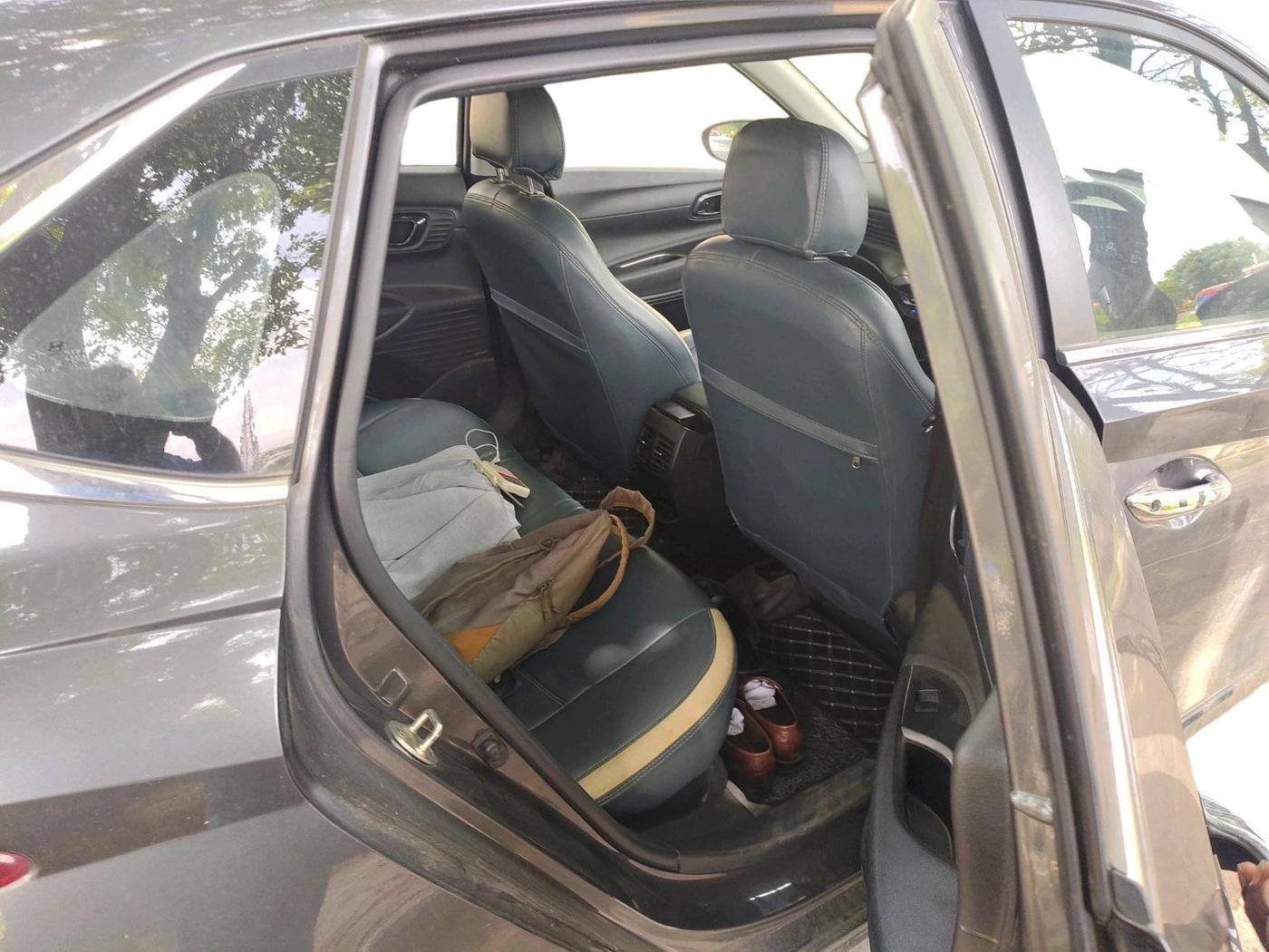 2021 Hyundai NEW I20 ASTA 1.2 MT, Petrol, Manual, 94,263 km, interior