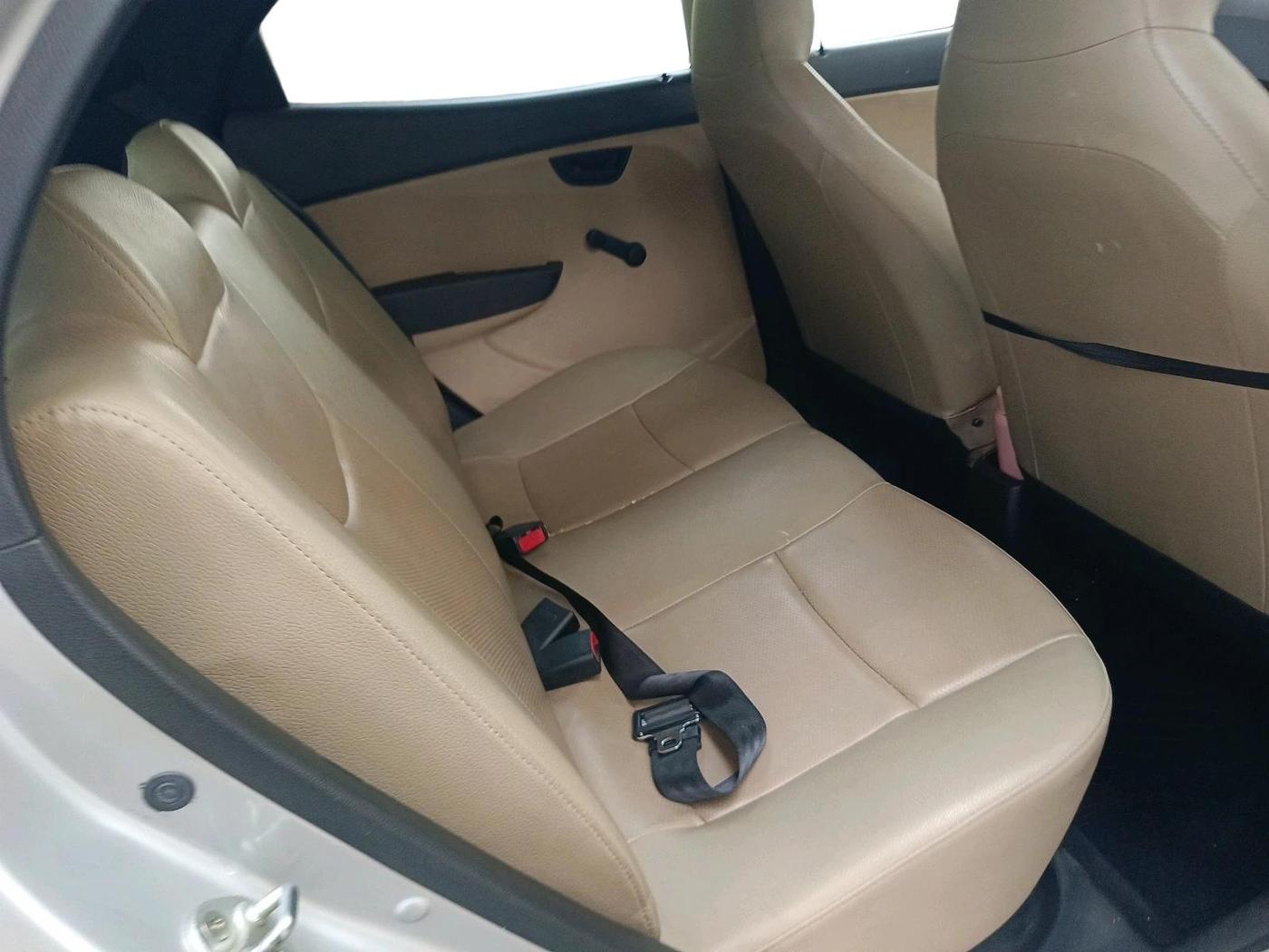 2017 Hyundai Eon ERA PLUS (O), Petrol, Manual, 16,486 km, interior