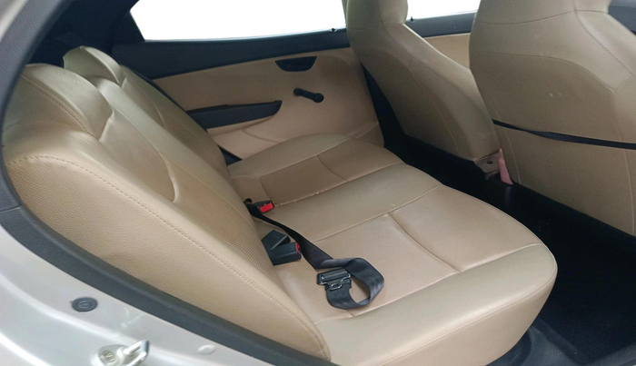 2017 Hyundai Eon ERA PLUS (O), Petrol, Manual, 16,486 km, interior