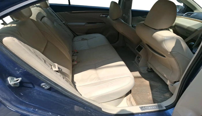 2018 Maruti Ciaz ALPHA 1.5 SHVS PETROL, Petrol, Manual, 61,607 km, interior