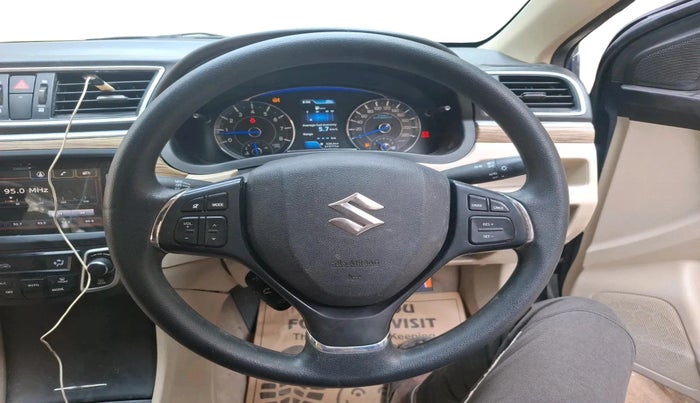 2018 Maruti Ciaz ALPHA 1.5 SHVS PETROL, Petrol, Manual, 61,607 km, interior