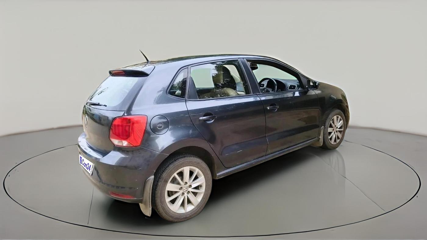 2016 Volkswagen Polo HIGHLINE1.2L, Petrol, Manual, 53,892 km, exterior