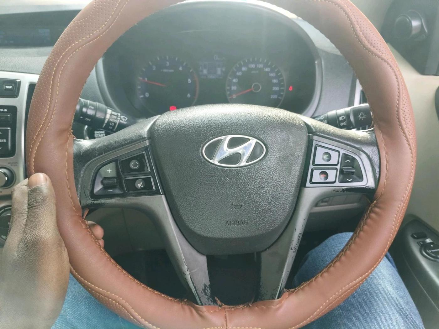 2014 Hyundai i20 ASTA 1.4 CRDI, Diesel, Manual, 1,08,471 km, interior