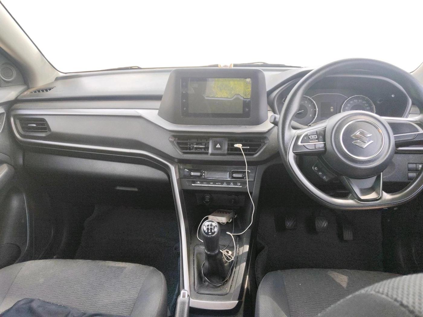2024 Maruti BREZZA VXI S-CNG, CNG, Manual, 22,415 km, interior