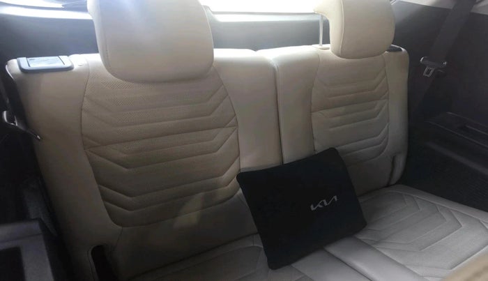 2023 KIA CARENS LUXURY 1.5 TURBO PETROL IMT 7 STR, Petrol, Manual, 26,605 km, interior