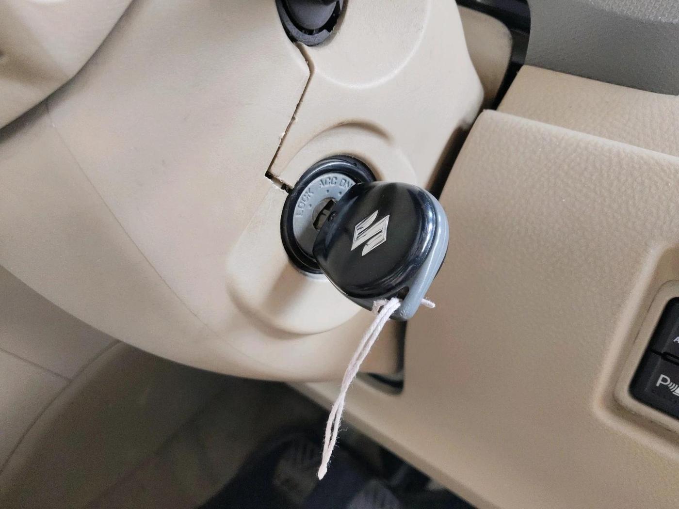 2016 Maruti Ertiga VXI, Petrol, Manual, 18,366 km, interior