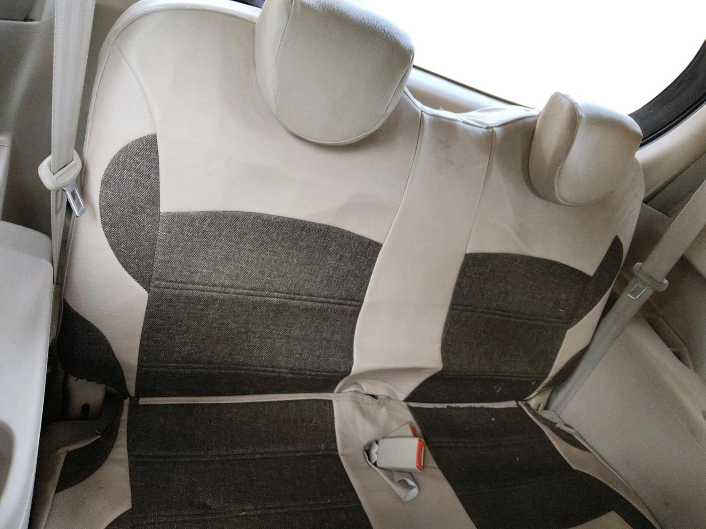 2016 Maruti Ertiga VXI, Petrol, Manual, 18,366 km, interior
