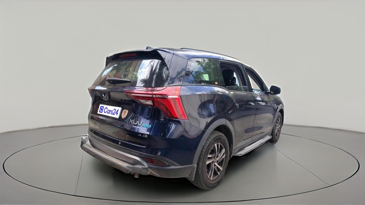 2022 Mahindra XUV700 AX 5 P AT 5 STR, Petrol, Automatic, 43,958 km, exterior