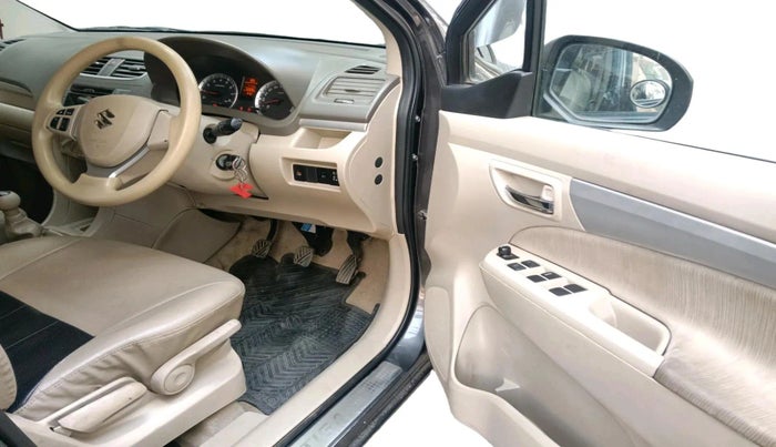 2015 Maruti Ertiga ZXI, Petrol, Manual, 50,908 km, interior