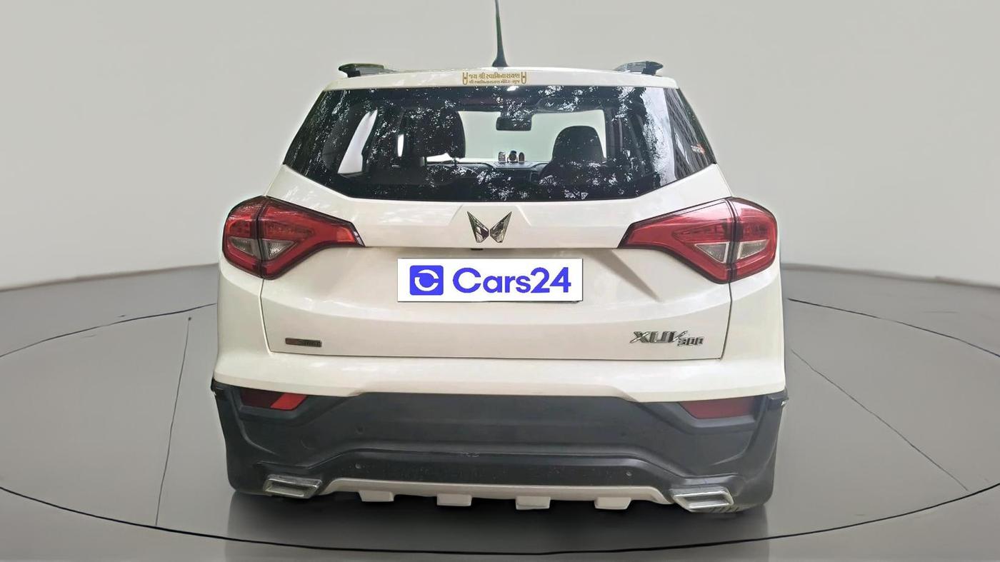 2022 Mahindra XUV300 W6 1.2 PETROL AMT, Petrol, Automatic, 34,435 km, exterior