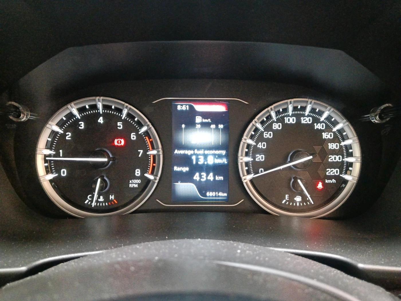 2022 Maruti Grand Vitara ALPHA SMART HYBRID ALLGRIP DUAL TONE, Petrol, Manual, 68,014 km, interior