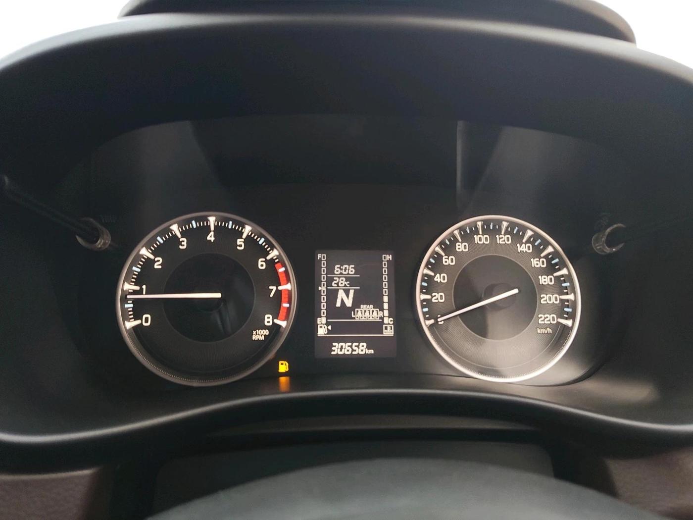 2024 Maruti FRONX DELTA PLUS 1.2L AGS, Petrol, Automatic, 30,658 km, interior