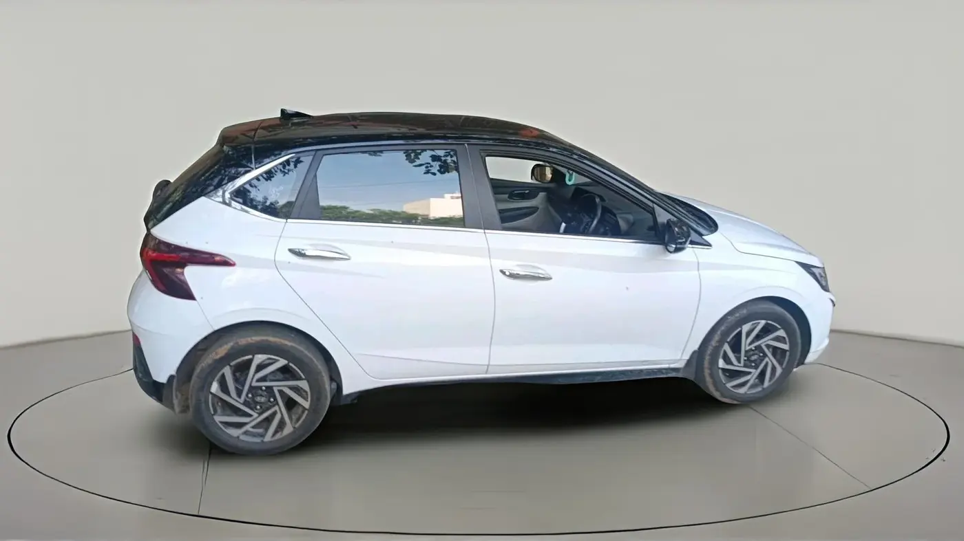 2023 Hyundai NEW I20 ASTA (O) 1.2 MT, Petrol, Manual, 41,915 km, exterior