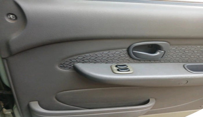 2004 Hyundai Santro Xing XG, Petrol, Manual, 43,400 km, interior