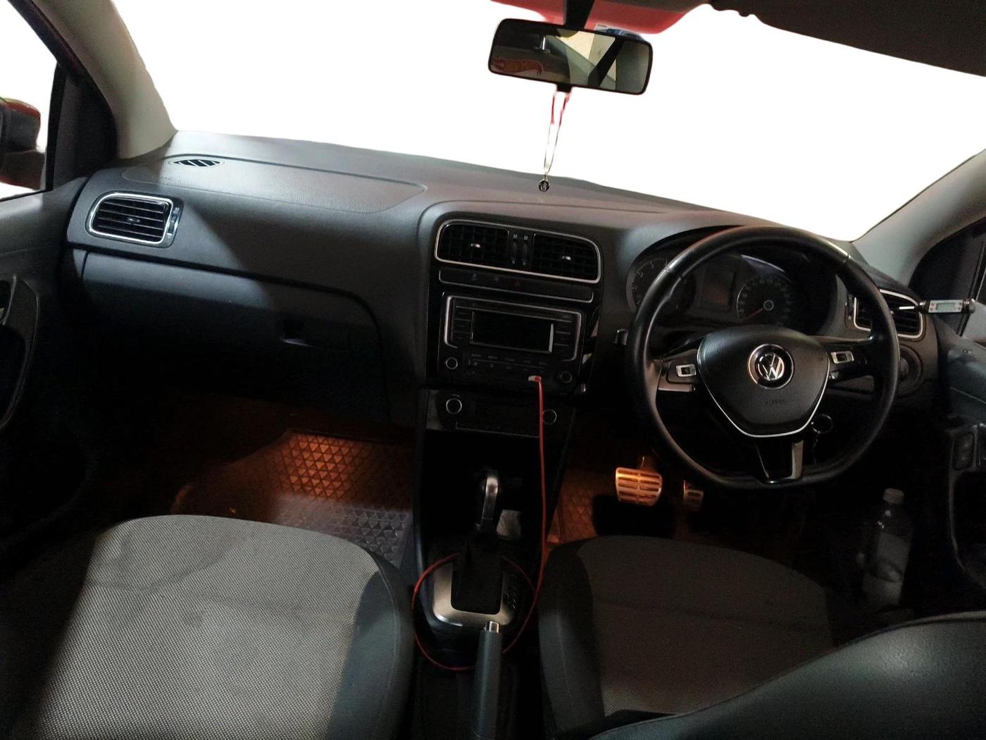 2015 Volkswagen Polo GT TSI AT, Petrol, Automatic, 79,136 km, interior