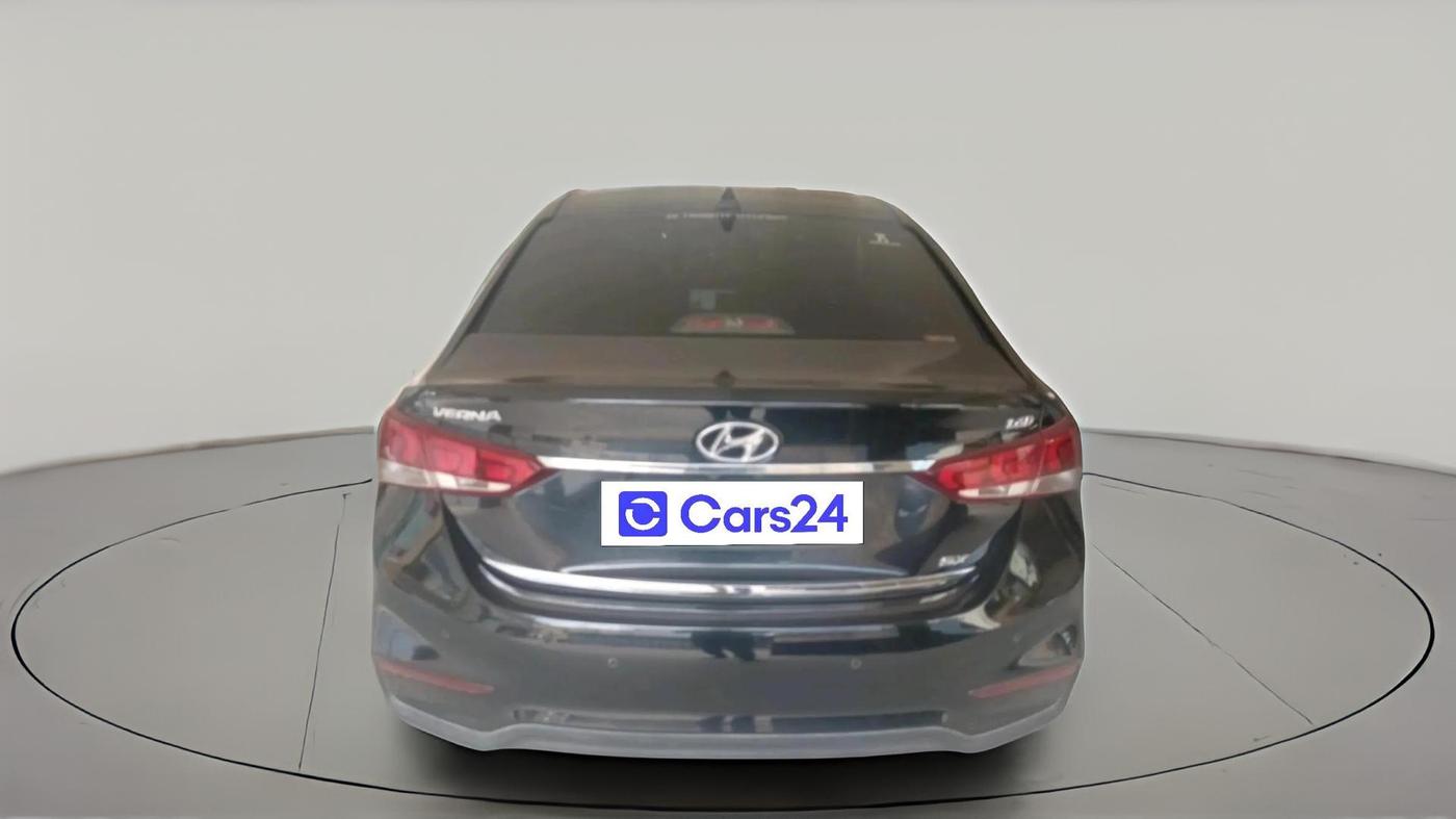 2019 Hyundai Verna 1.6 SX (O) CRDI MT, Diesel, Manual, 1,37,133 km, exterior