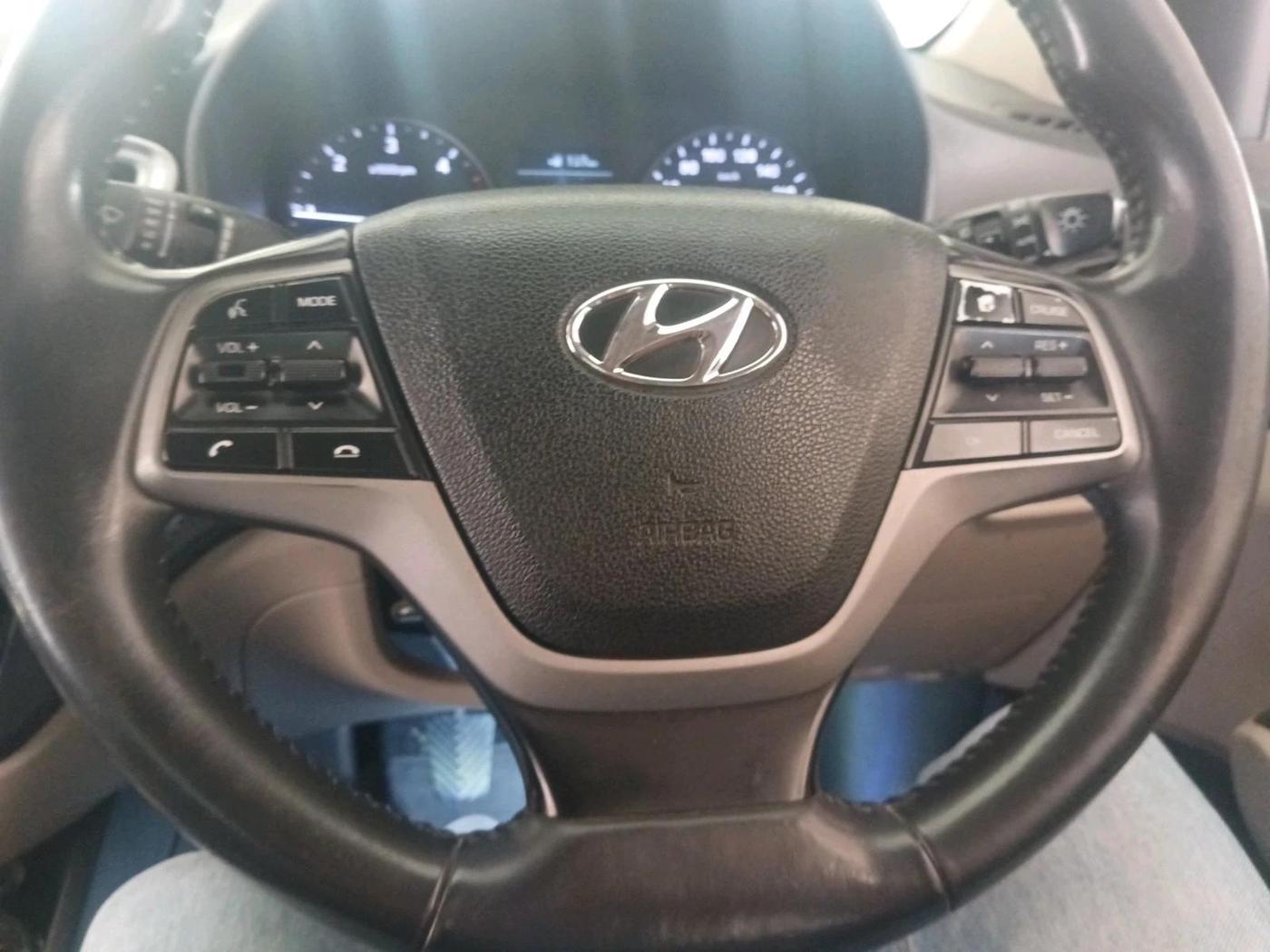 2019 Hyundai Verna 1.6 SX (O) CRDI MT, Diesel, Manual, 1,37,133 km, interior