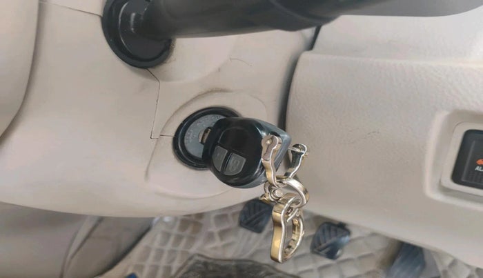 2013 Maruti Ertiga VXI, Petrol, Manual, 88,499 km, interior