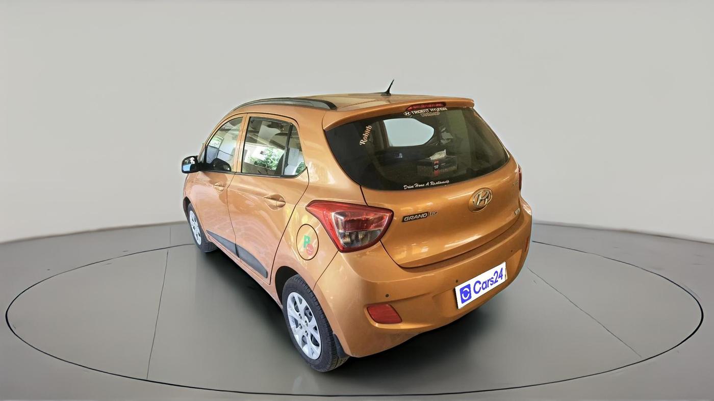2015 Hyundai Grand i10 SPORTZ 1.2 KAPPA VTVT, Petrol, Manual, 57,676 km, exterior