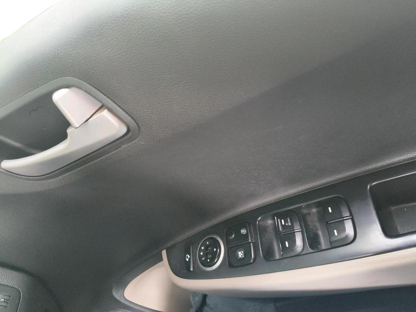 2015 Hyundai Grand i10 ASTA AT 1.2 KAPPA VTVT, Petrol, Automatic, 1,29,848 km, interior