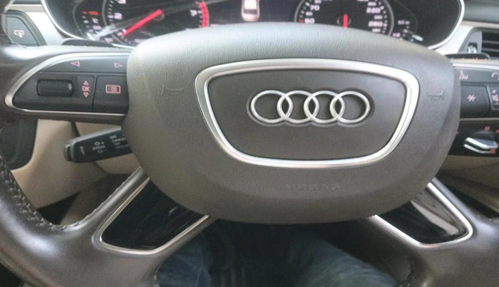 2017 Audi A6 35 TFSI, Petrol, Automatic, 17,405 km, interior