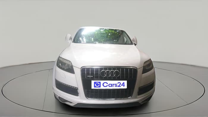 2011 Audi Q7 3.0 TDI QUATTRO, Diesel, Automatic, 2,01,034 km, exterior