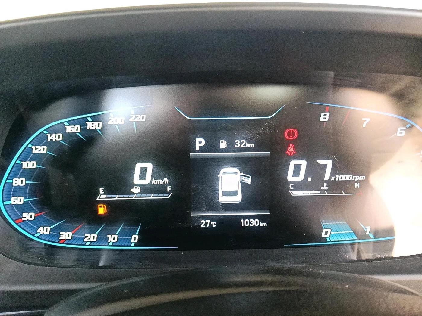 2025 Hyundai NEW I20 Sportz (O) 1.2 IVT, Petrol, Automatic, 1,030 km, interior