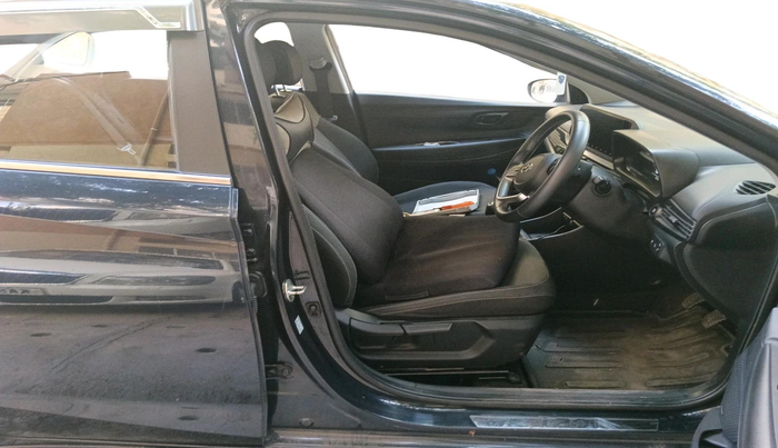2022 Hyundai NEW I20 ASTA (O) 1.2 MT, Petrol, Manual, 39,183 km, interior