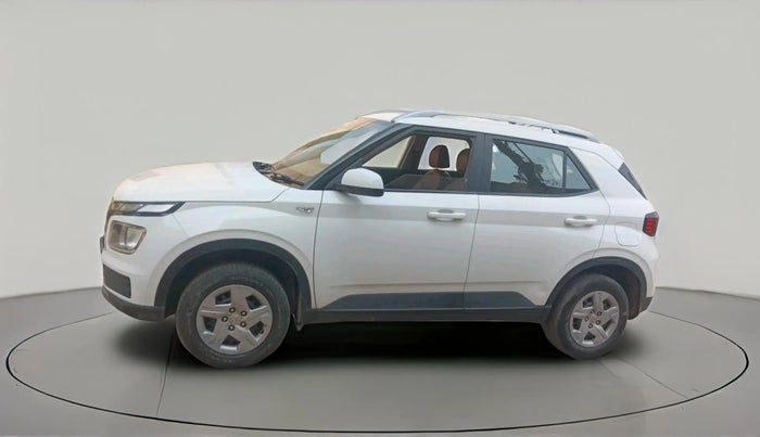 2022 Hyundai VENUE S 1.2, Petrol, Manual, 72,760 km, exterior
