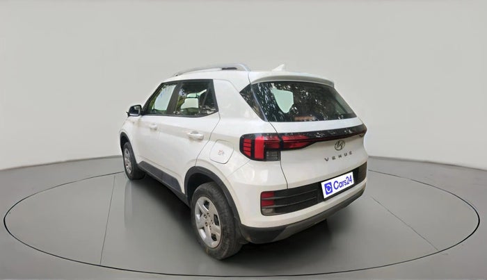 2022 Hyundai VENUE S 1.2, Petrol, Manual, 72,760 km, exterior