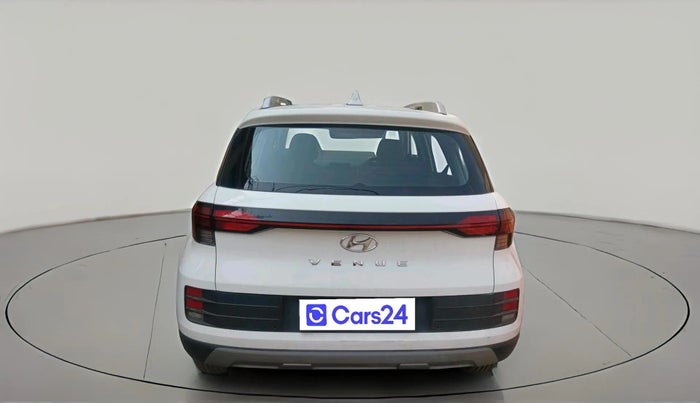 2022 Hyundai VENUE S 1.2, Petrol, Manual, 72,760 km, exterior