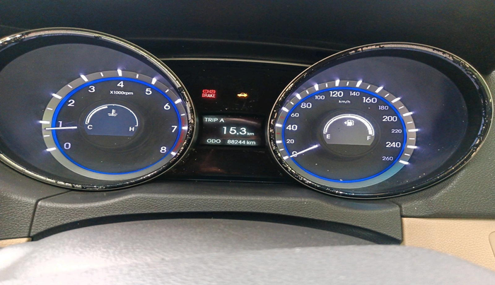 2012 Hyundai Sonata 2.4 GDI MT, Petrol, Manual, 88,244 km, interior