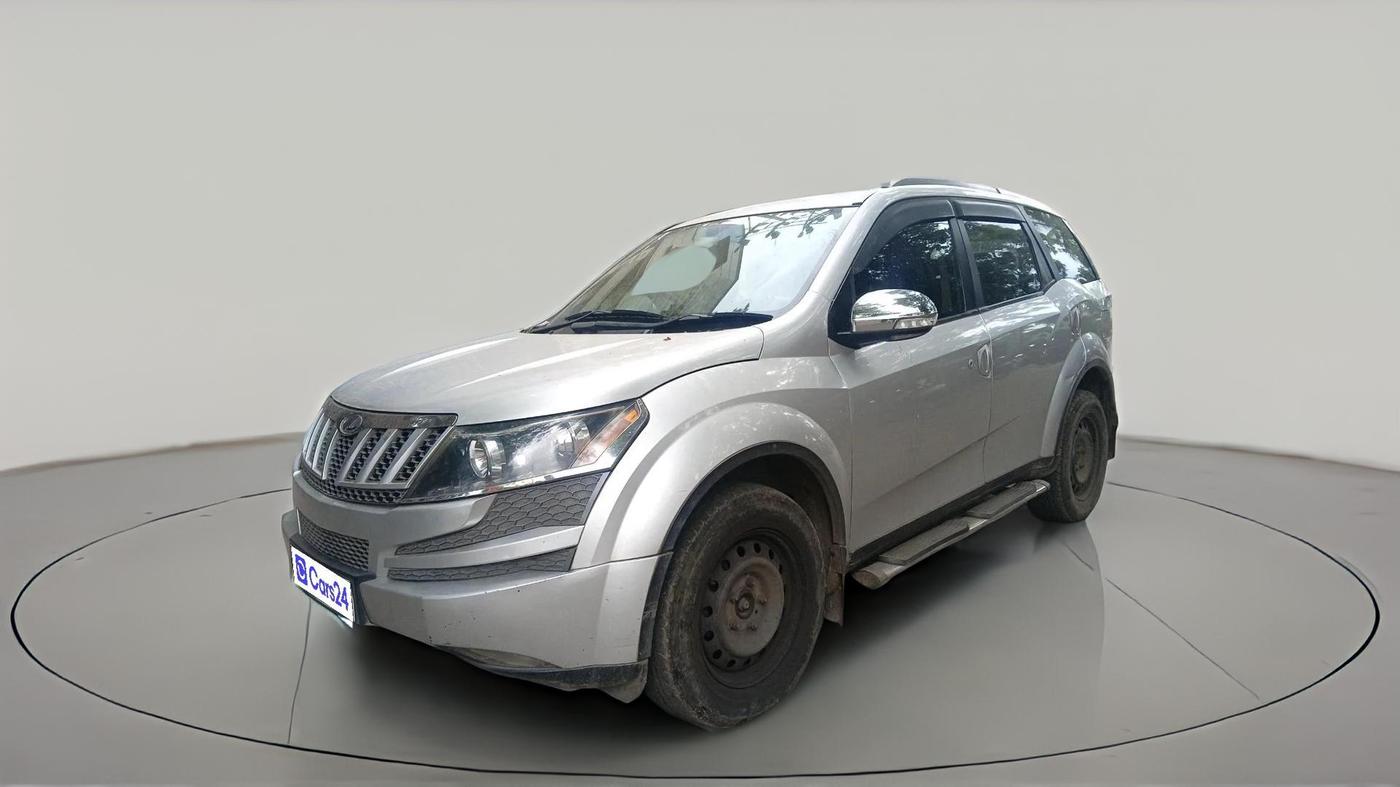 2014 Mahindra XUV500 W6, Diesel, Manual, 1,20,535 km, exterior